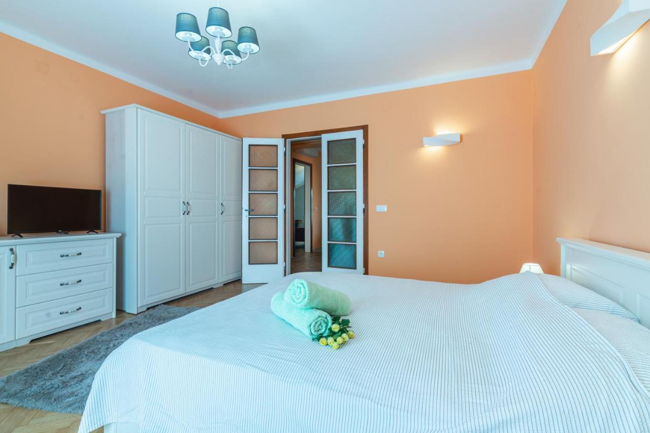 Apartments Virna Opatija Exterior photo